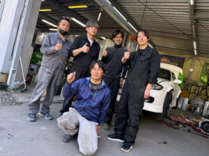 鈑金塗装即戦力のスタッフ2人が加入! クオリティと作業スピードが大きくUP!